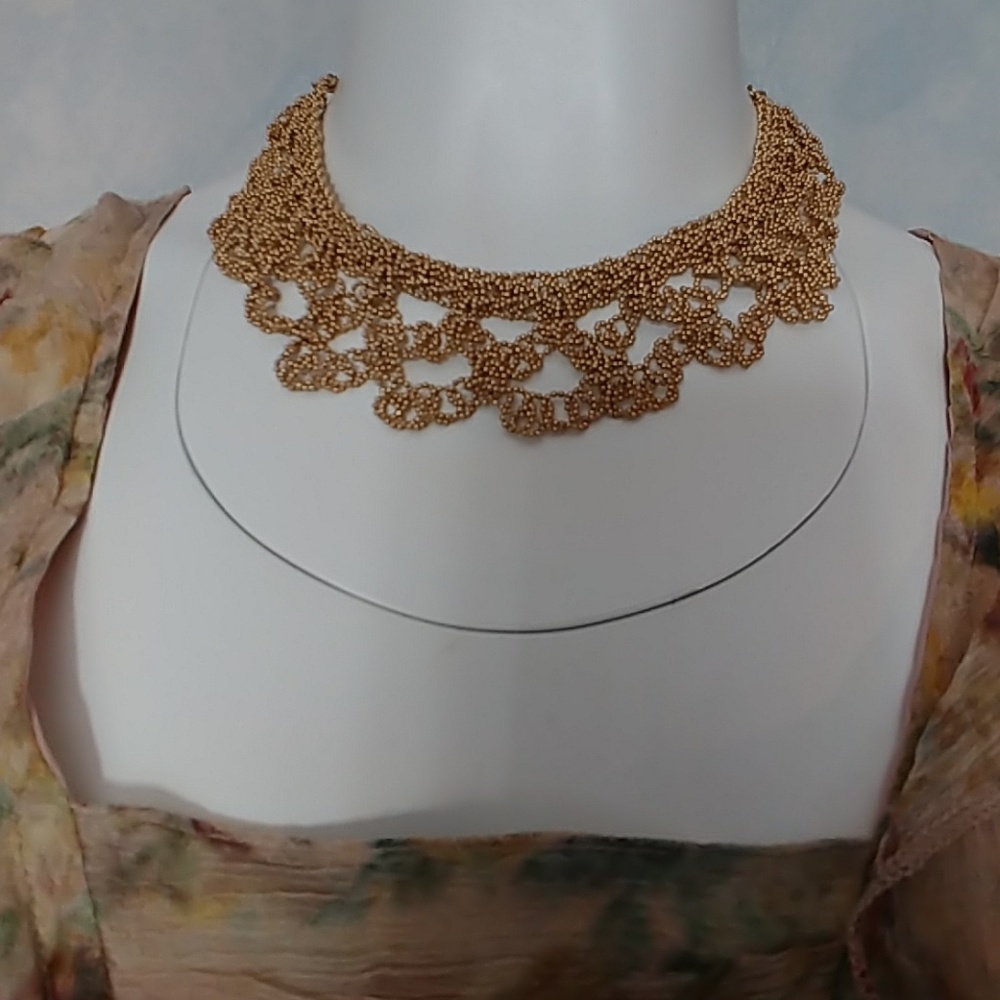 Gorgeous Gold Crochet Style Necklace NWOT